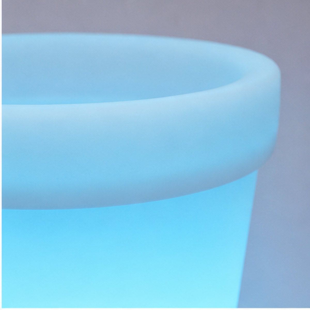 LED Flowerpots detail 3