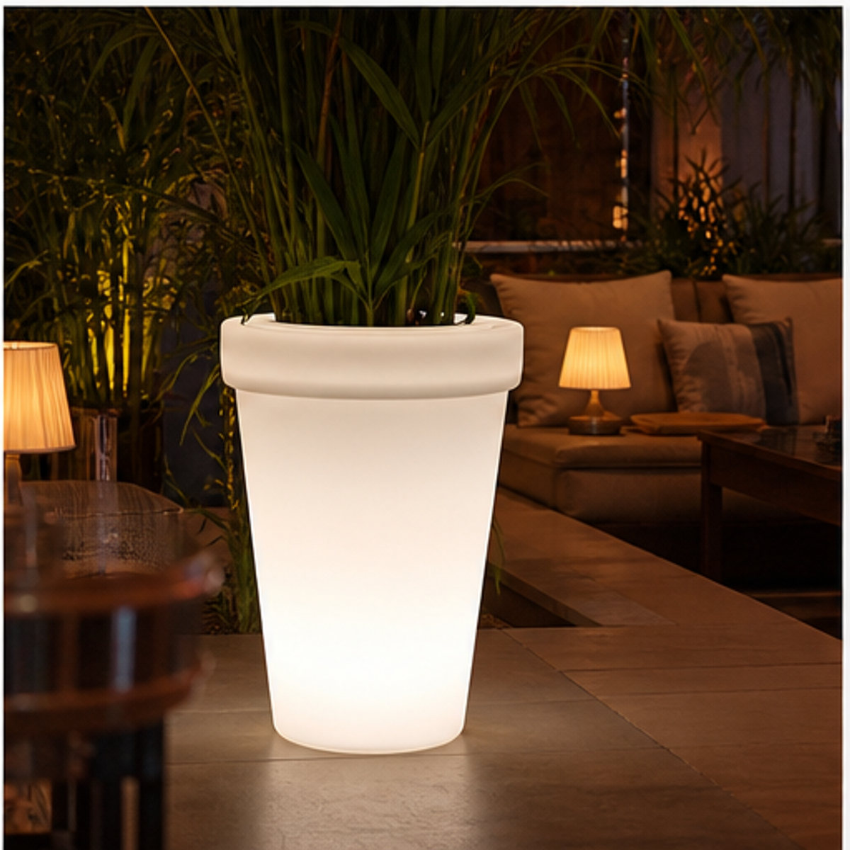 LED Flowerpots detail 5
